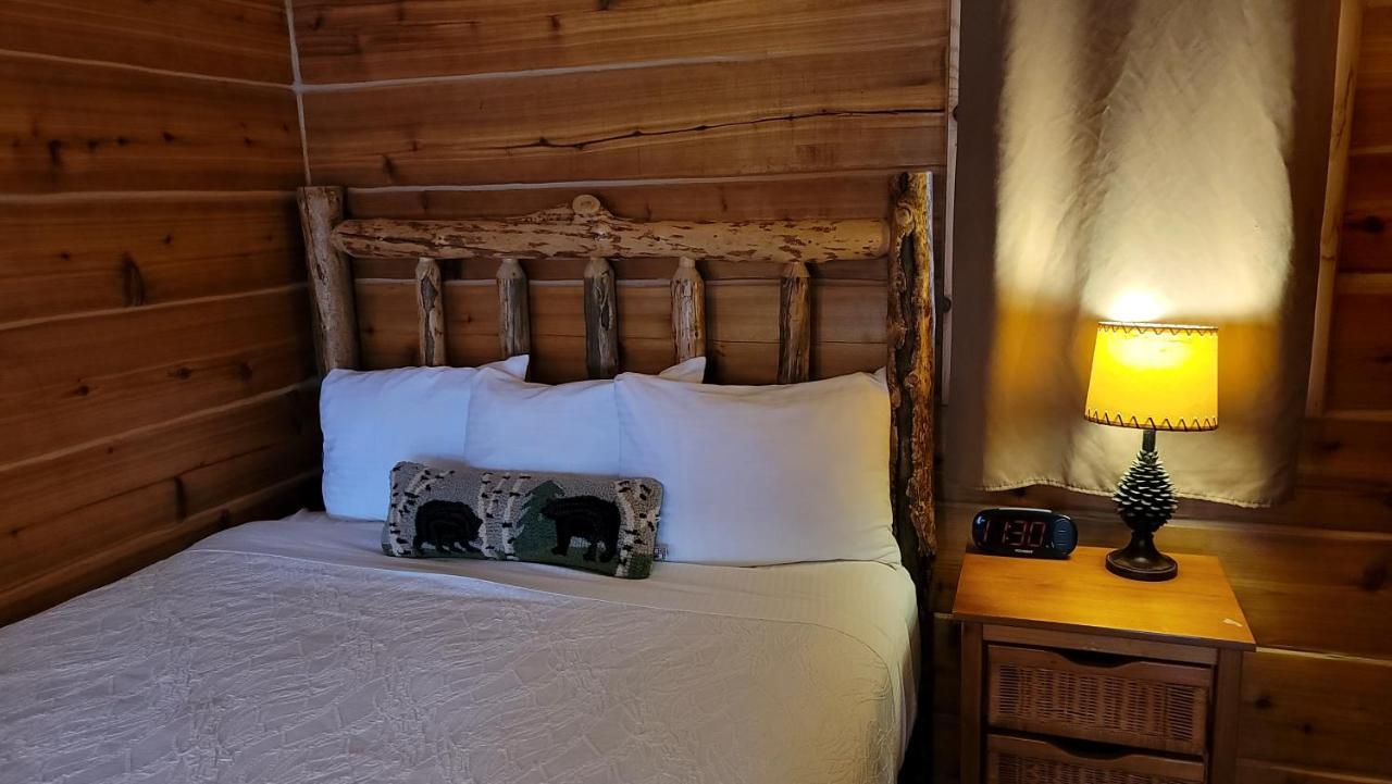 Riverfront Motel & Cabins Thompson Falls Zewnętrze zdjęcie
