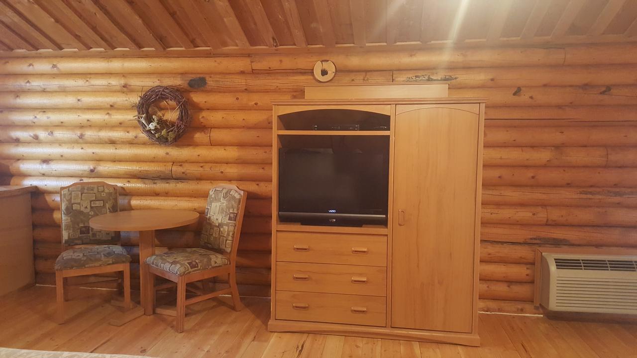 Riverfront Motel & Cabins Thompson Falls Zewnętrze zdjęcie